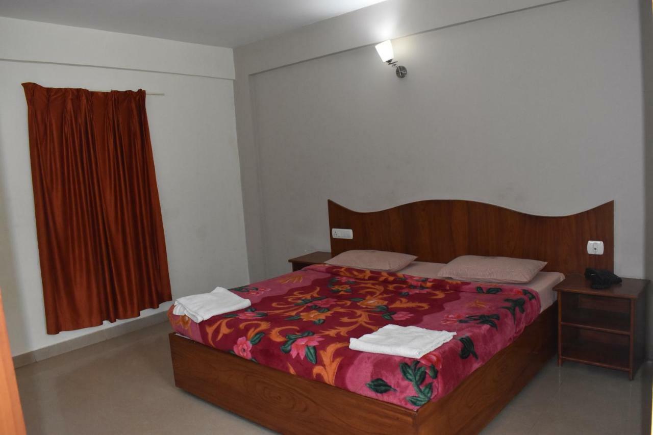 Eden Holidays Ev Munnar Exterior photo
